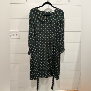 Elegant Green Patterned Dress